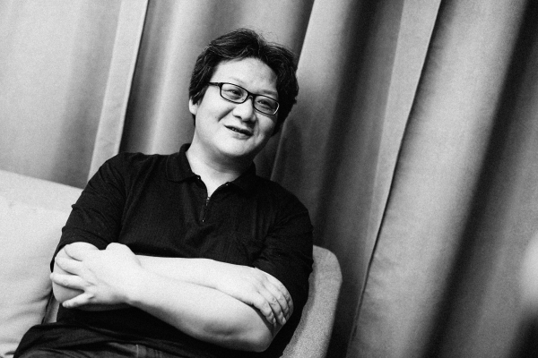 刀的真意不在殺,在藏——徐浩峰的硬派武俠精神