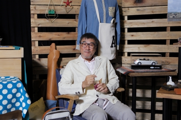 簡單生活 10 年有成,正式宣佈開啟「簡單的一天」