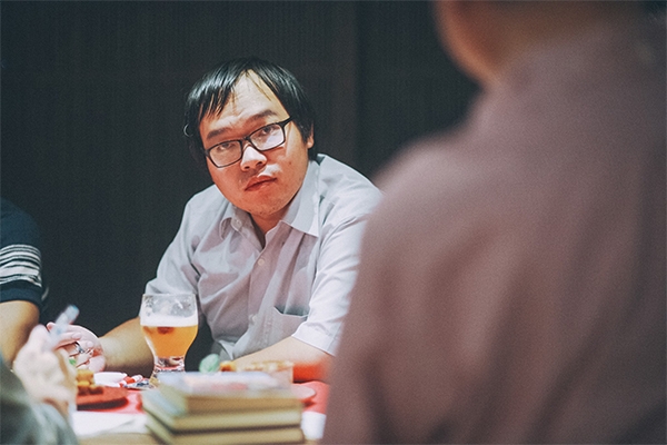 人文學科的生存之道（二）：
以《秘密讀者》出擊的朱宥勳
