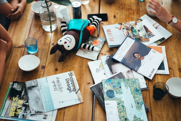 7 a.m. to 9 a.m.|
編輯餐桌:一早醒來,想翻開這本雜誌