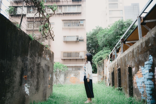 從《你的孩子不是你的孩子》到《上流兒童》，專訪吳曉樂：每個人的靈魂都是孤兒