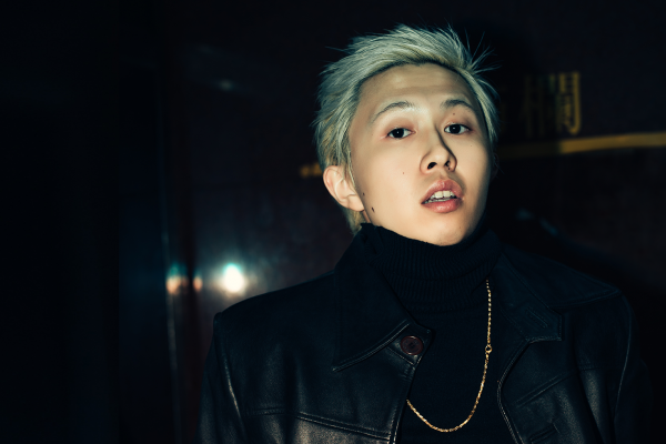 藝心藝意,專訪張藝:依戀房間,活成綠色的蕨類