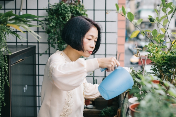 看穿失落，陳雪寫作與成家的茁壯：和傷害一起長成被疼愛的人｜封面故事 2019・輯二