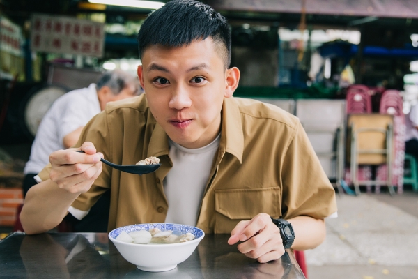 一起做菜的時候，我們能說心裡話──不務正業男子 Ayo （與家人）的誠實便當