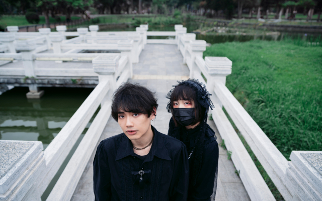 只是用和阿嬤交談的方式寫歌——專訪珂拉琪