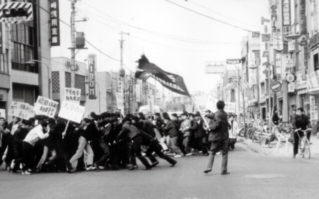許瞳｜我們終在趕赴明日的聚會——徐小明《去年冬天》與小川紳介《壓制之森》