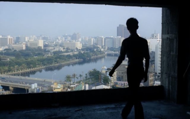 阿薩亞斯遇見侯孝賢，廖慶松遇見《八月》，巴黎遇見李天祿布袋戲──一段台灣新電影漂流史