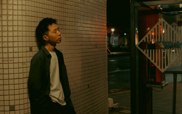 忽然有一天，那裡也下起台北的雨──專訪鄭興，兩座城市裡的抵達與回歸