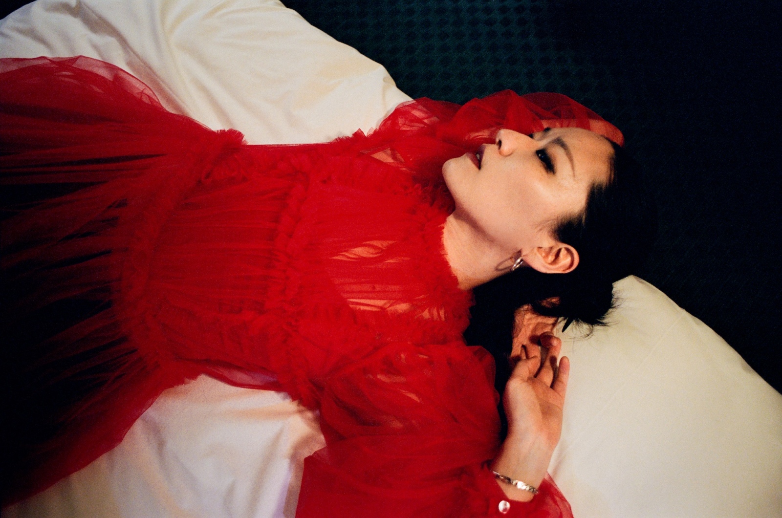 我還來得及死給你看──專訪李瀧，死掉前先當個瘋女人