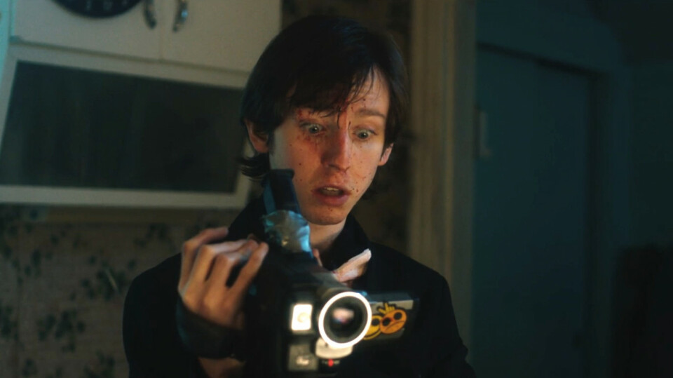 「《死了都要吸》的觀眾現在可以入場了喔 ʚ ɞ」──影展怪片名都是怎麼來的？